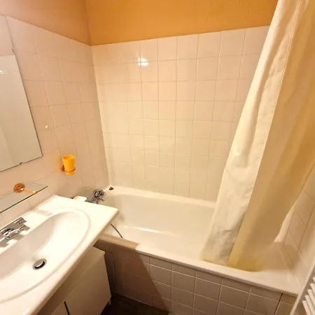 Parc - 4 Personnes Coeur Station 20m². Mae-2959 *